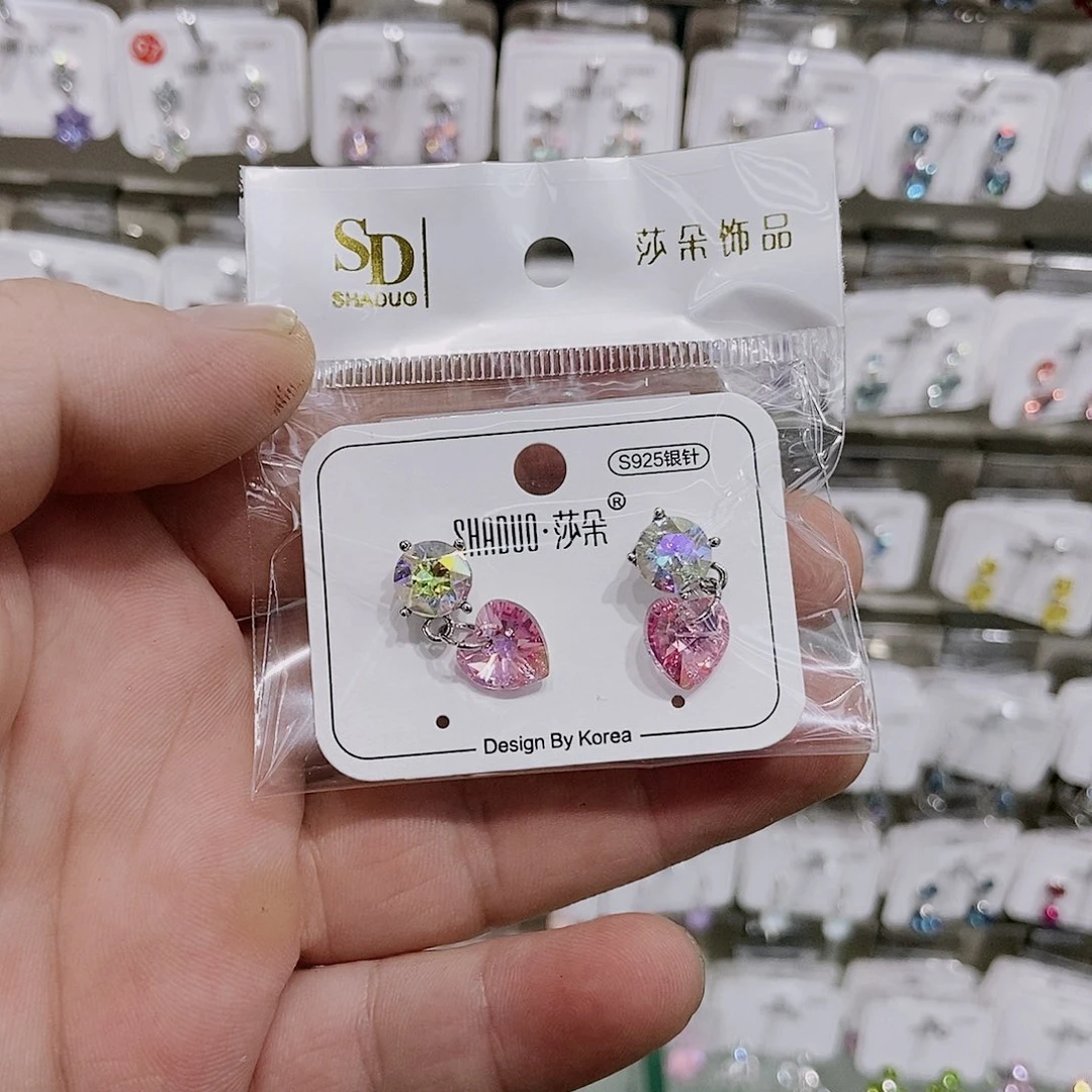 铁合金合金锆石耳钉