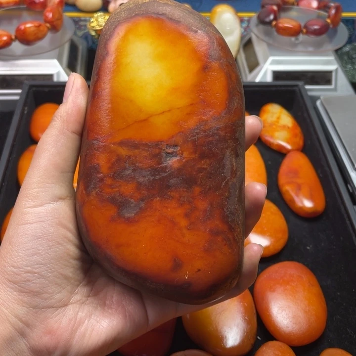 东***郎和田玉未镶嵌颈饰