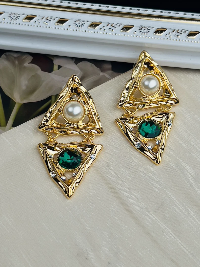 925银合成锆石耳饰 铜合金080原创设计银针耳环女镶嵌重工金色