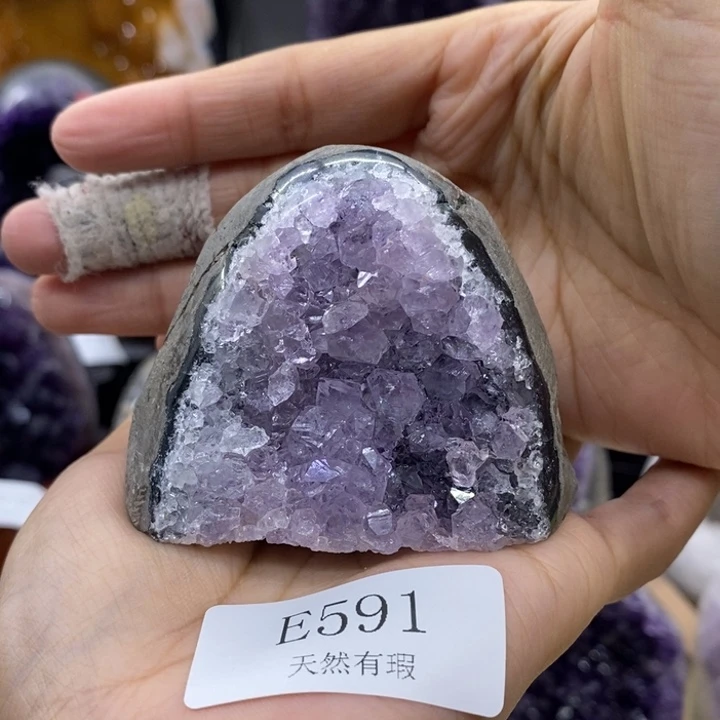 未镶嵌大型摆件（非配饰）紫晶