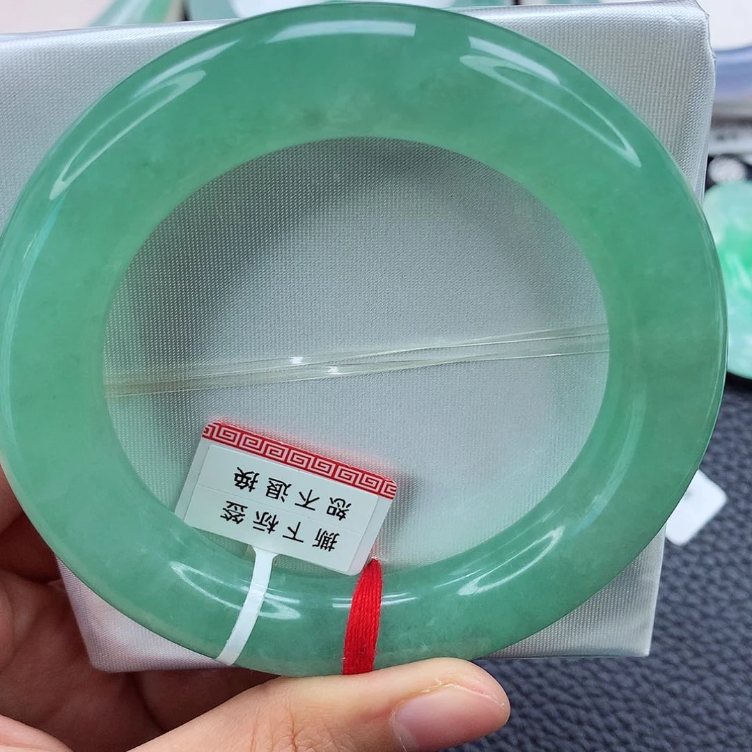未镶嵌手镯翡翠57.7 双13大胖圆 冰透绿