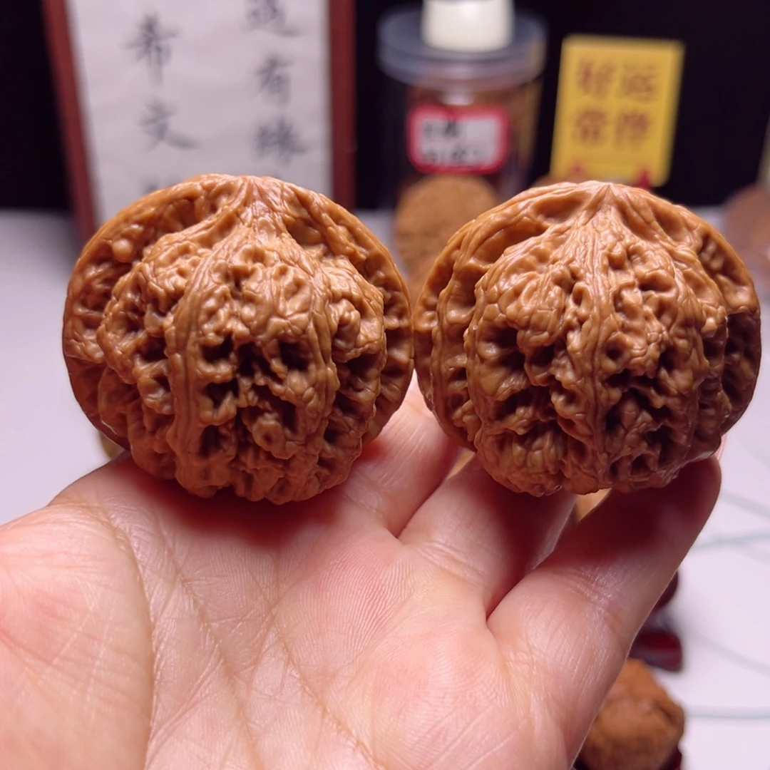 文玩核桃吊坠48.5尺大粗筋