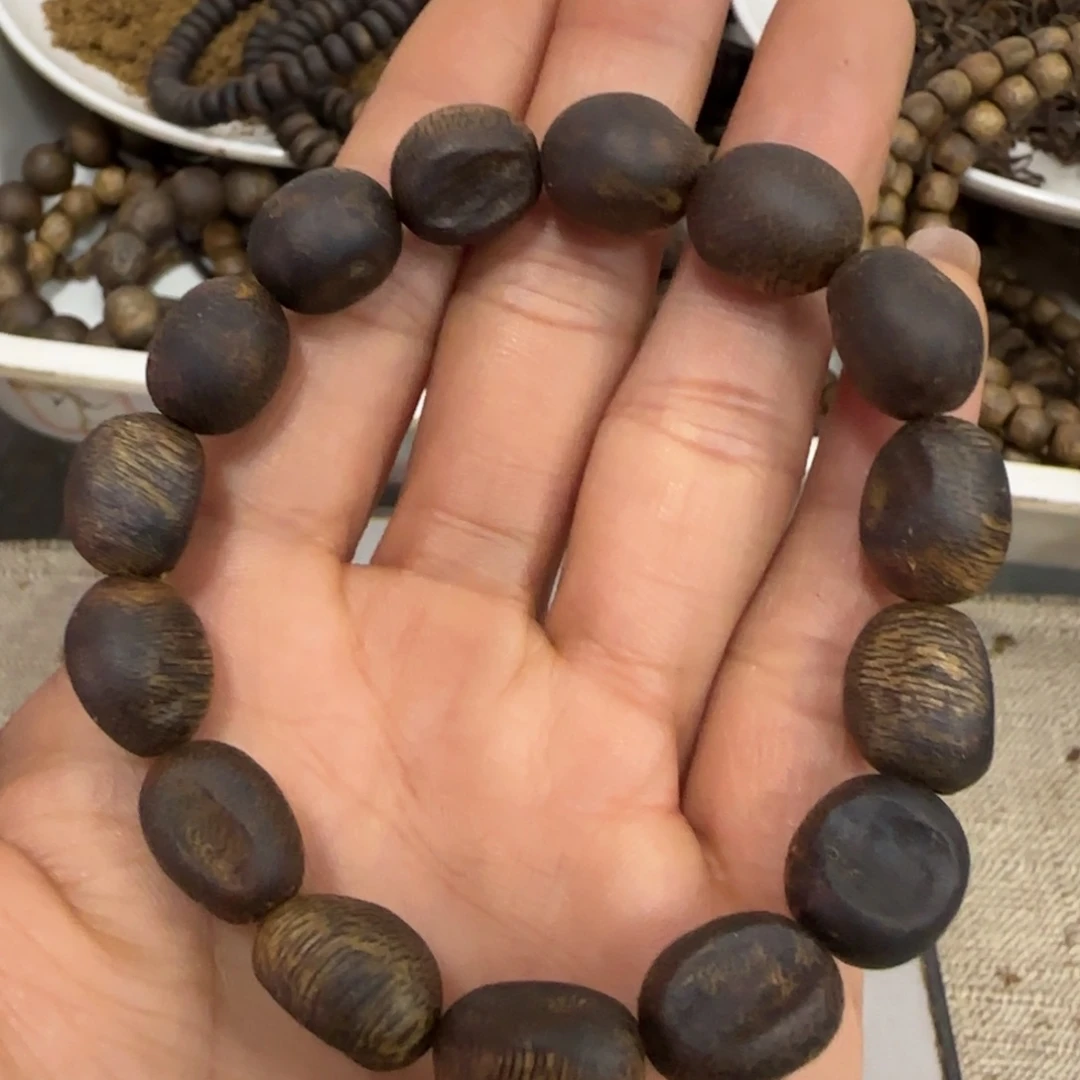 沉香木手串海南棋楠沉香99分板头手串10