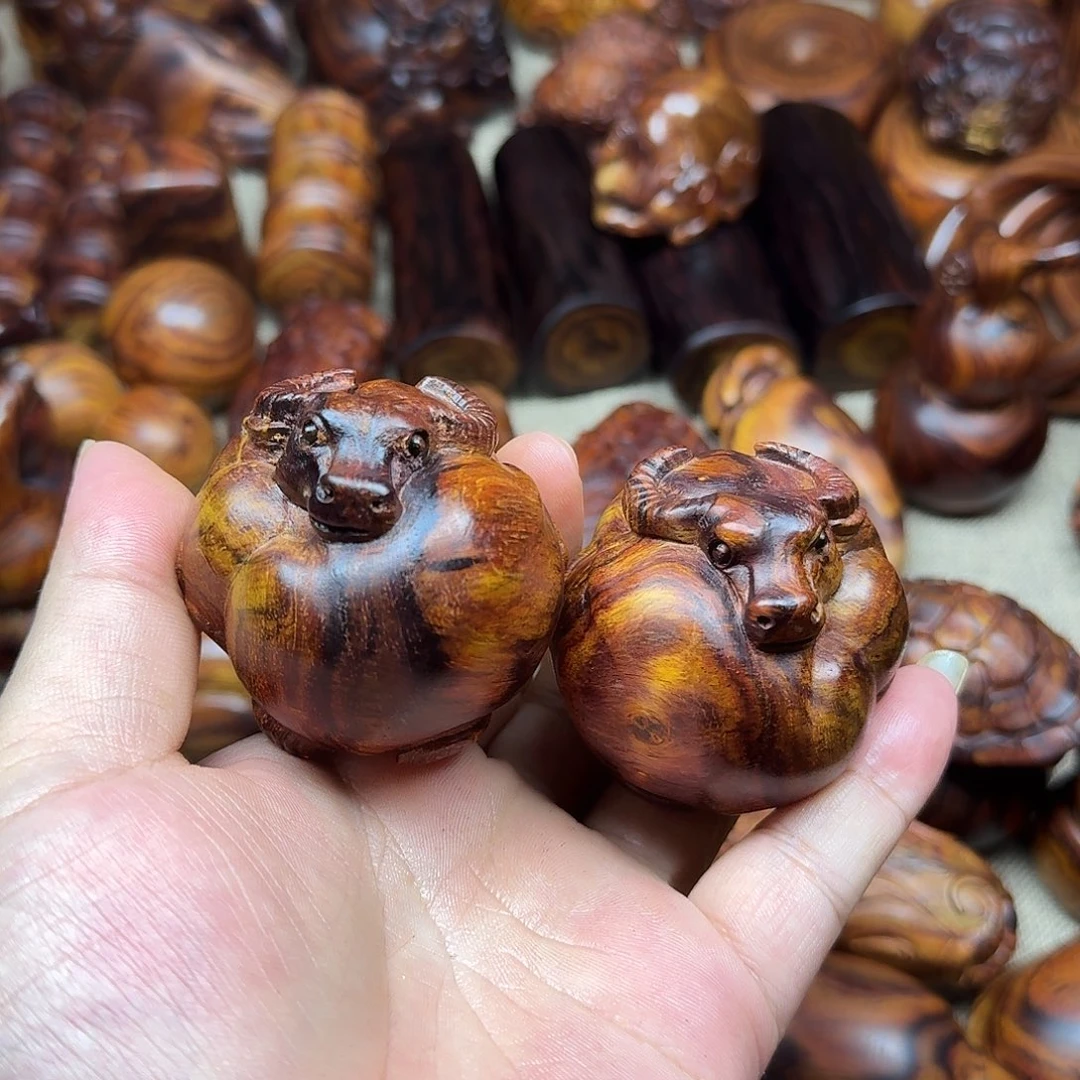 周***平黄花梨/降香黄檀我