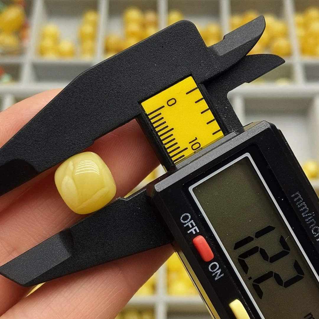 琥珀珠宝奇石未镶嵌2061