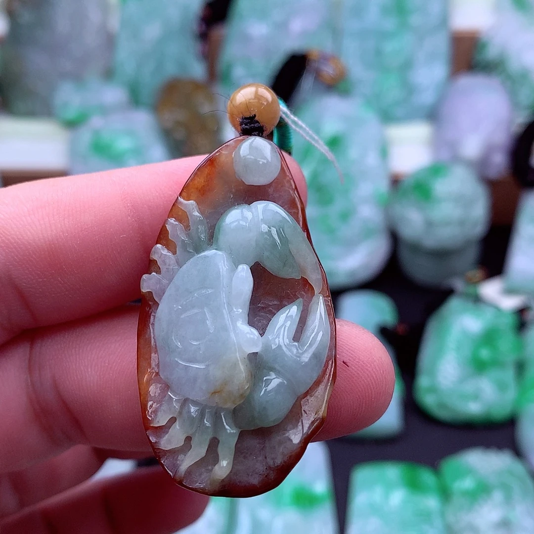 吊坠(不含链)未镶嵌翡翠