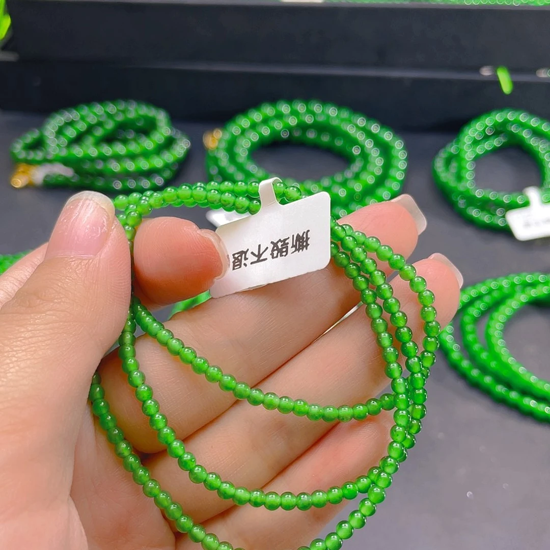 翡翠未镶嵌颈饰