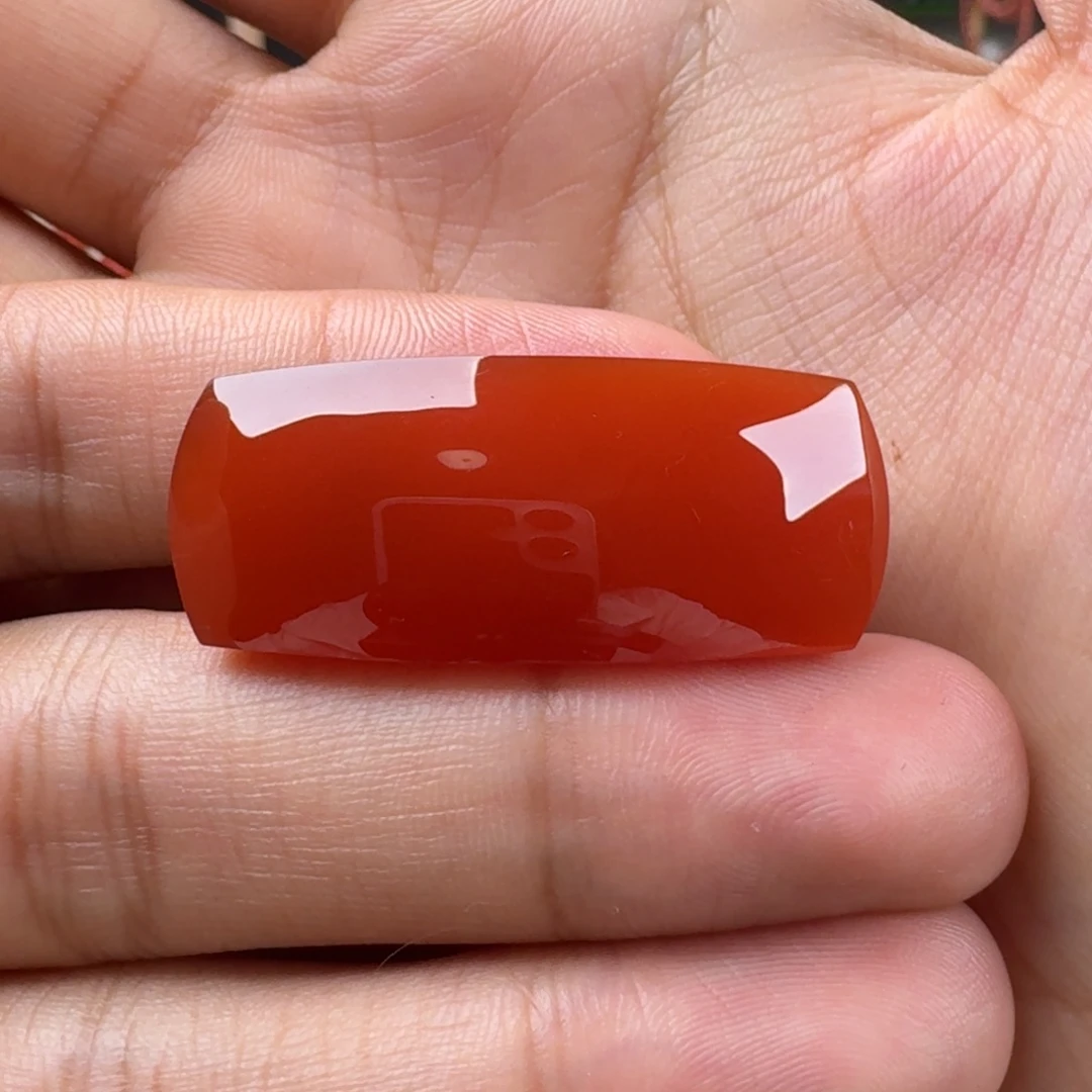南红玛瑙未镶嵌辣椒红手牌35.1*13.4