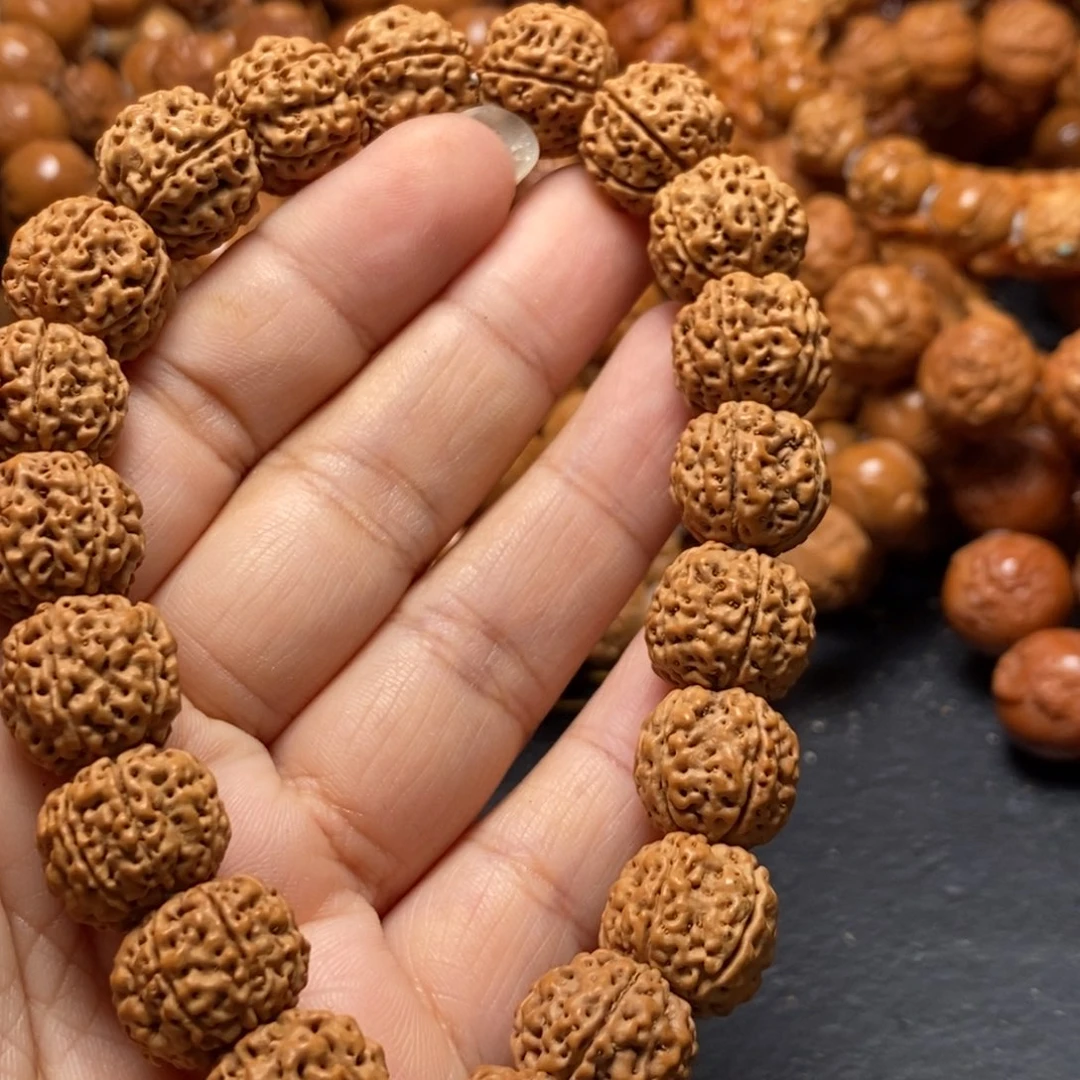 猴头核桃吊坠橄榄