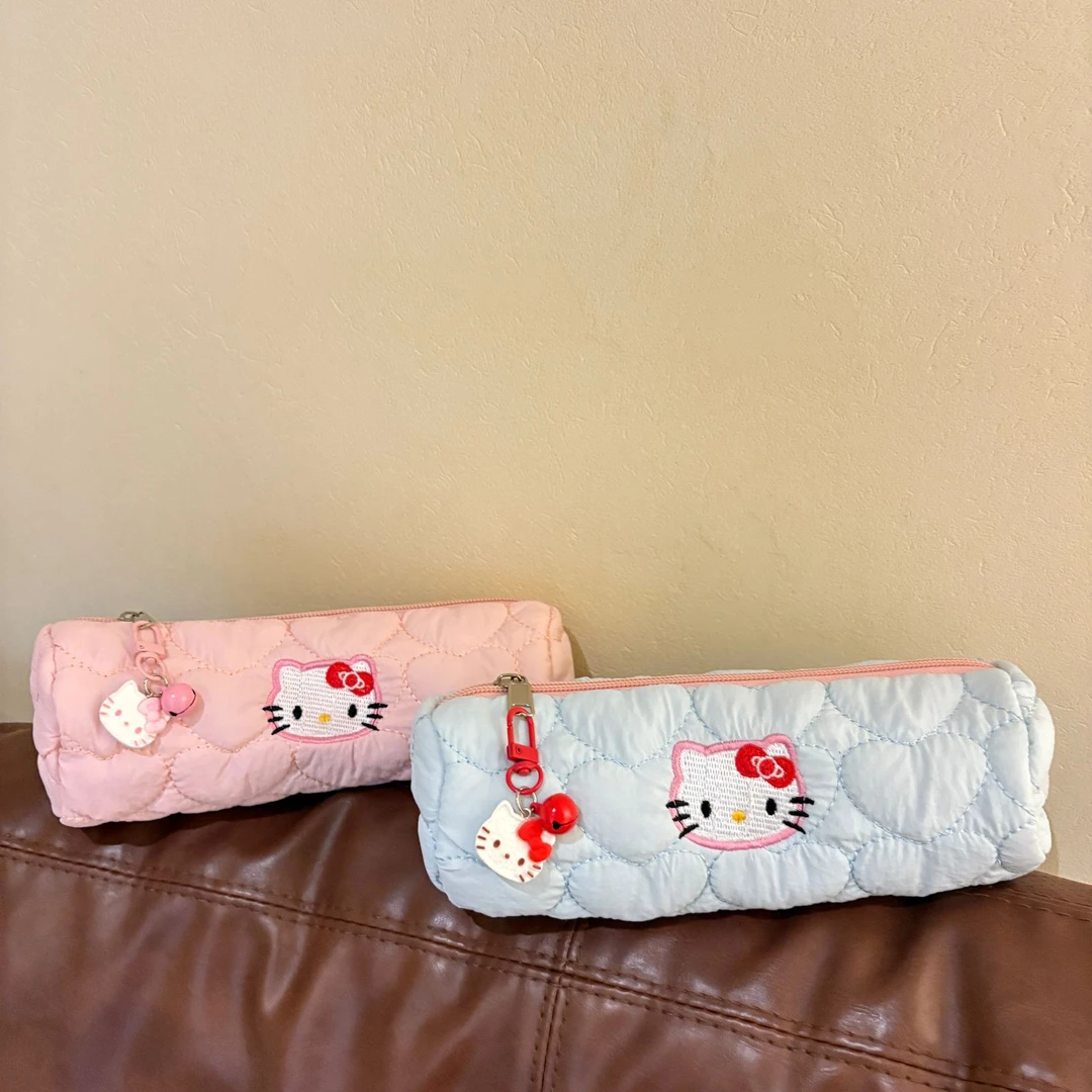 哈喽kitty笔袋文具铅笔盒初中女生高颜值ins风小众不撞款可爱新