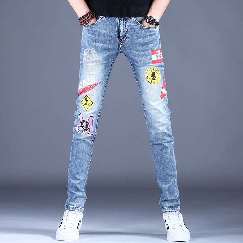 男士夏季薄款牛仔裤时尚潮流烫钻印花修身小脚裤男潮牌欧版美式裤