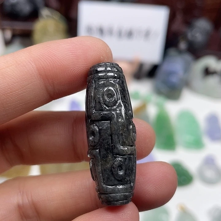 颈饰未镶嵌翡翠九龙桶珠