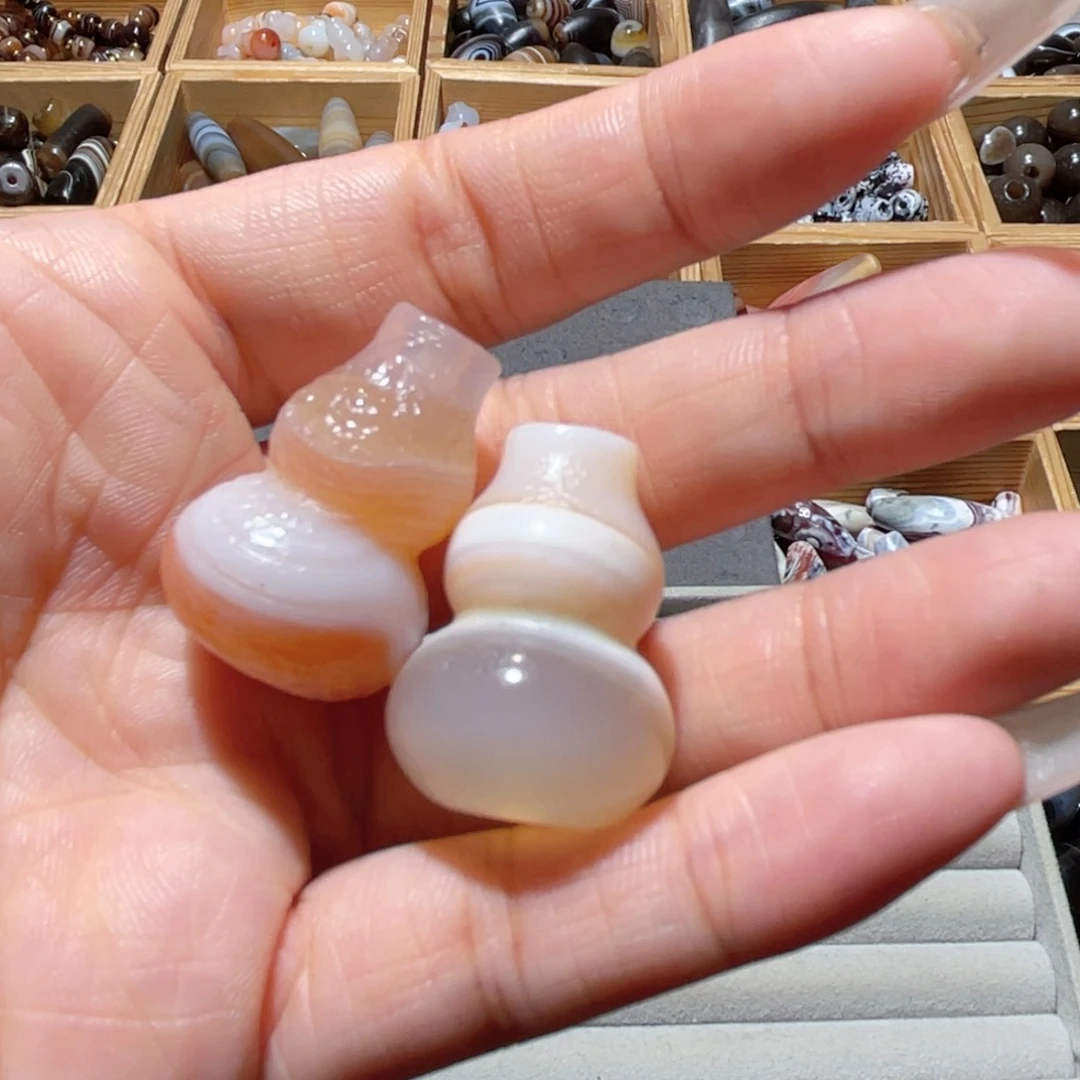 玛瑙/玉髓未镶嵌珠宝半成品