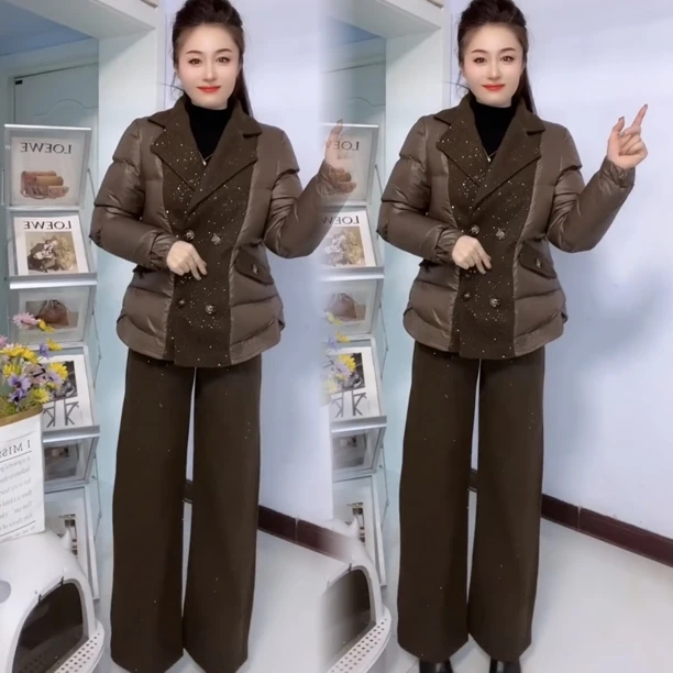 2025秋冬新款洋气宽松百搭减龄女装不贴身时尚网红高档减龄两件套