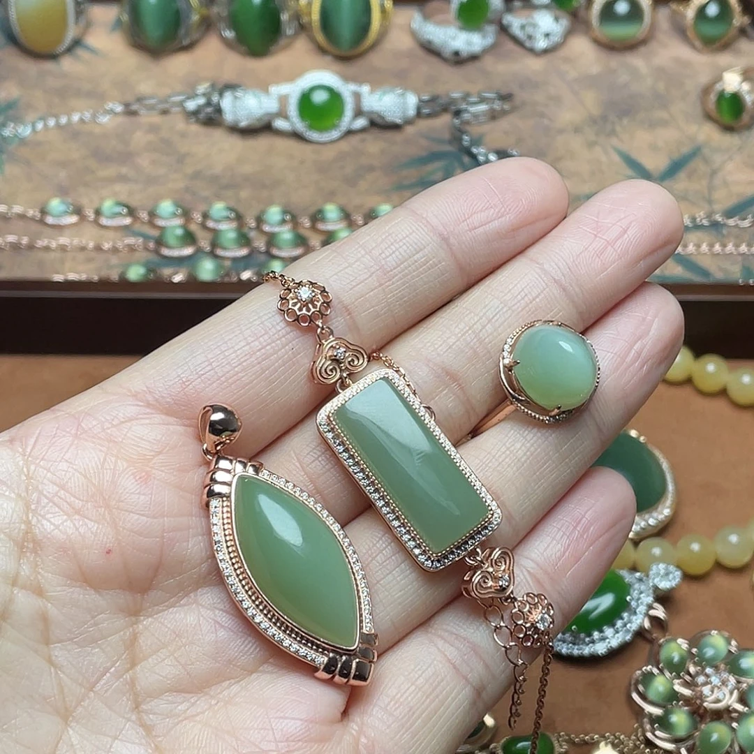 珊***海和田玉（碧玉）银S925镶嵌吊坠(不含链)