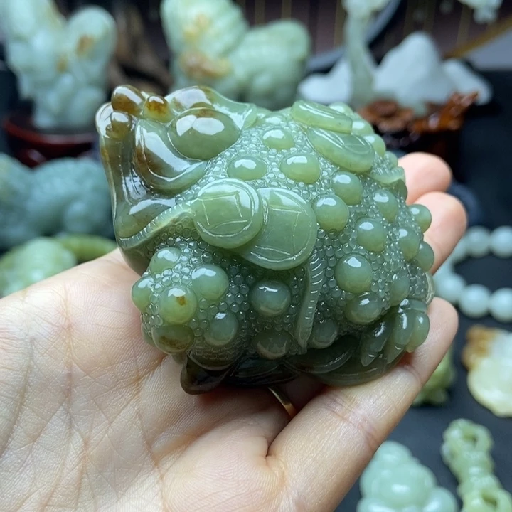 未镶嵌和田玉把件