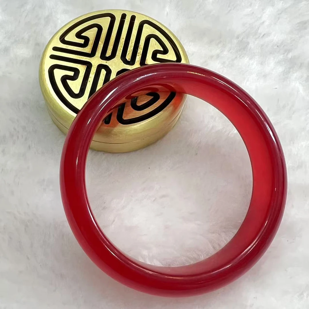 Y典藏品 红正圈高端手镯美观大气美轮美奂高雅华丽华贵精彩绝伦