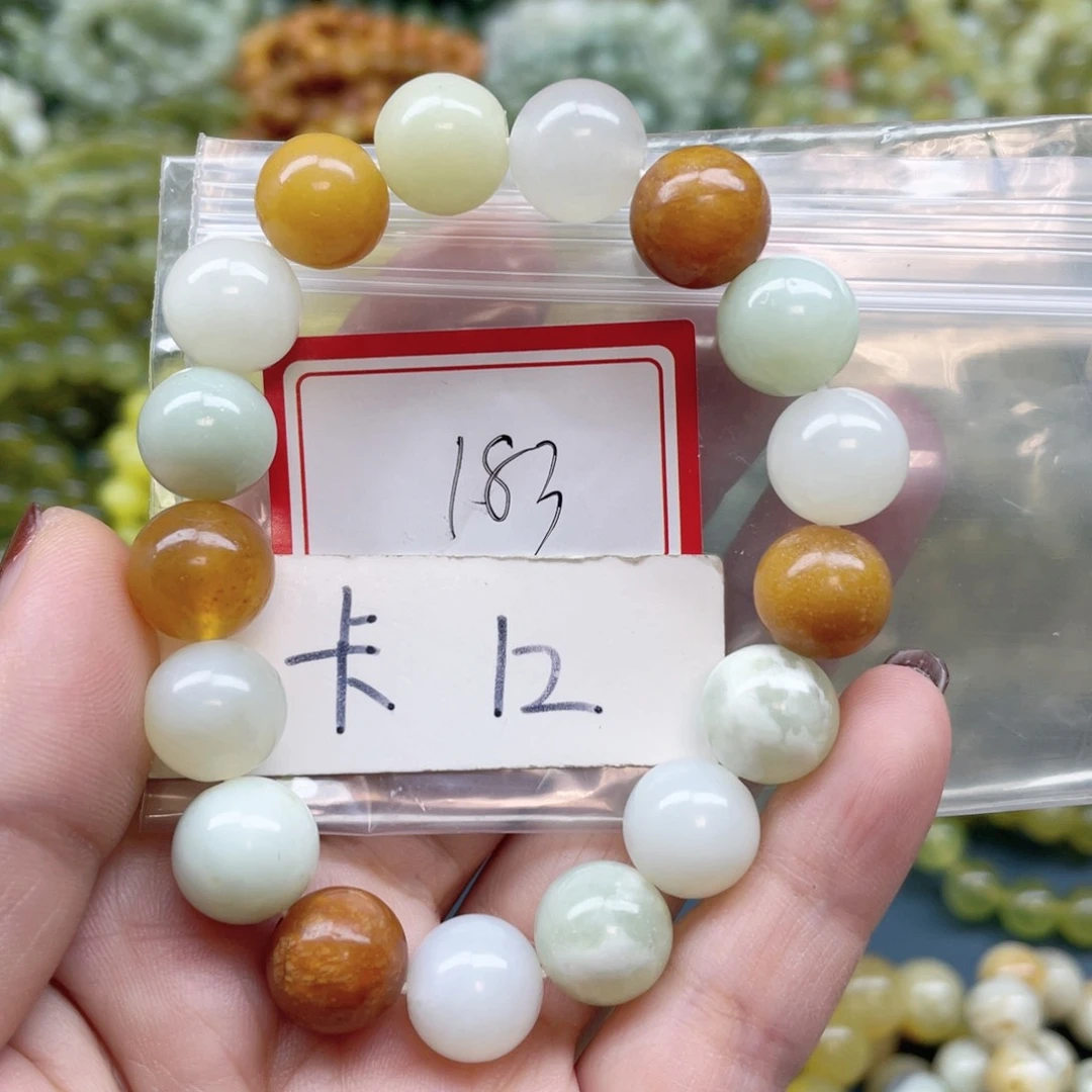 未镶嵌蛇纹石玉手链