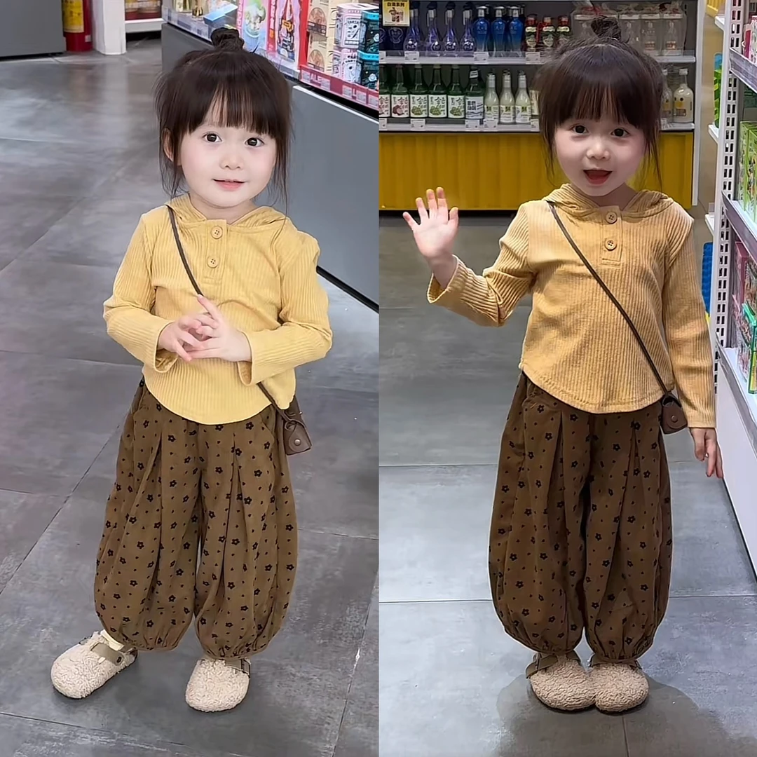 女童套装坑条连帽长袖T恤打底衫新款2024秋洋气韩版灯笼裤两件套
