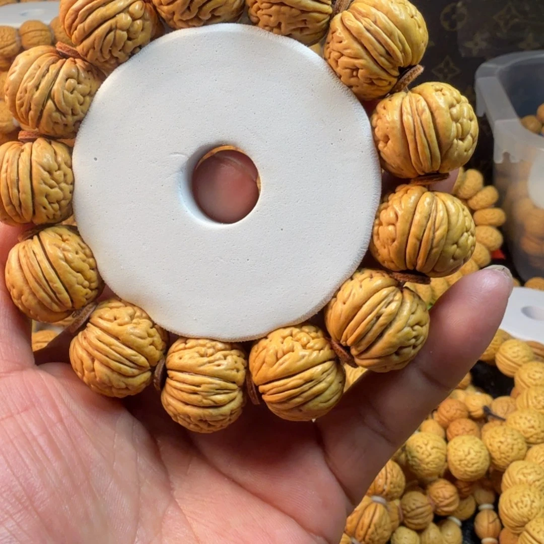 大***车吊坠猴头核桃苹果手戳