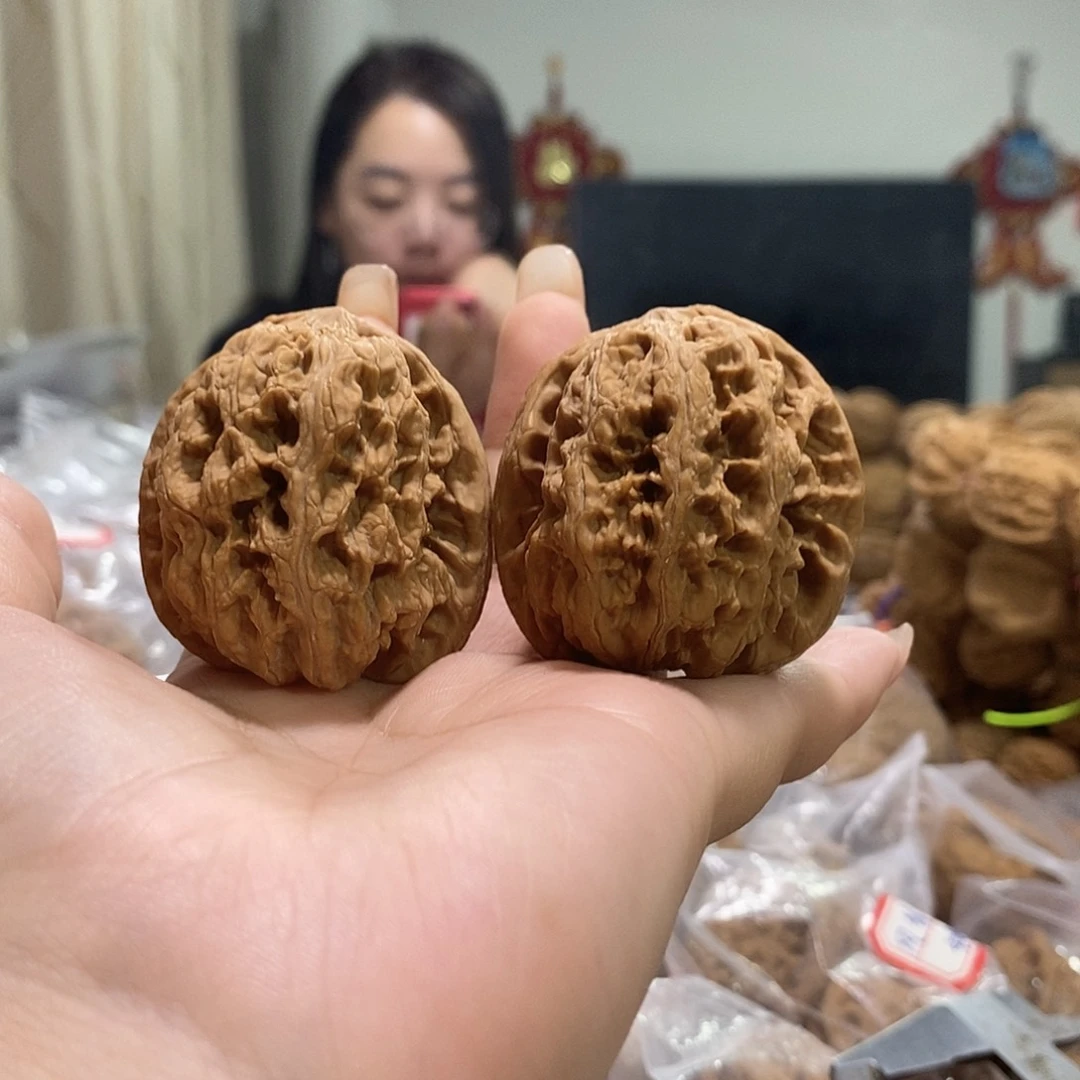 把件文玩核桃42将军膀有水尖