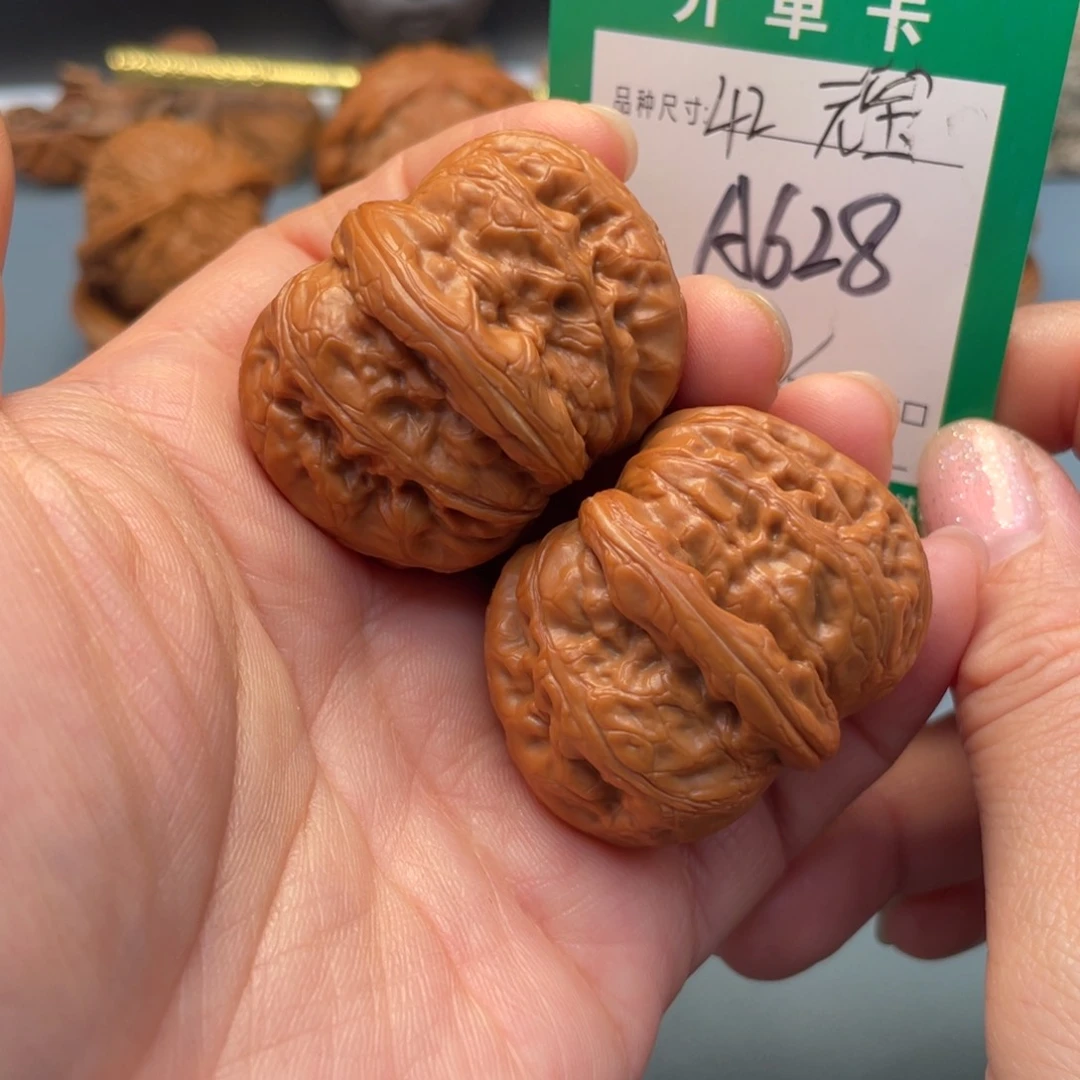 吊坠桃核文玩核桃