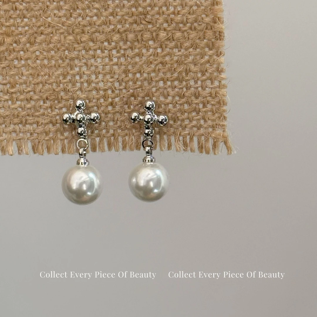 磁铁仿珍珠耳饰 7柒娜娜同款十字珍珠耳环2024新款爆款高级感时尚