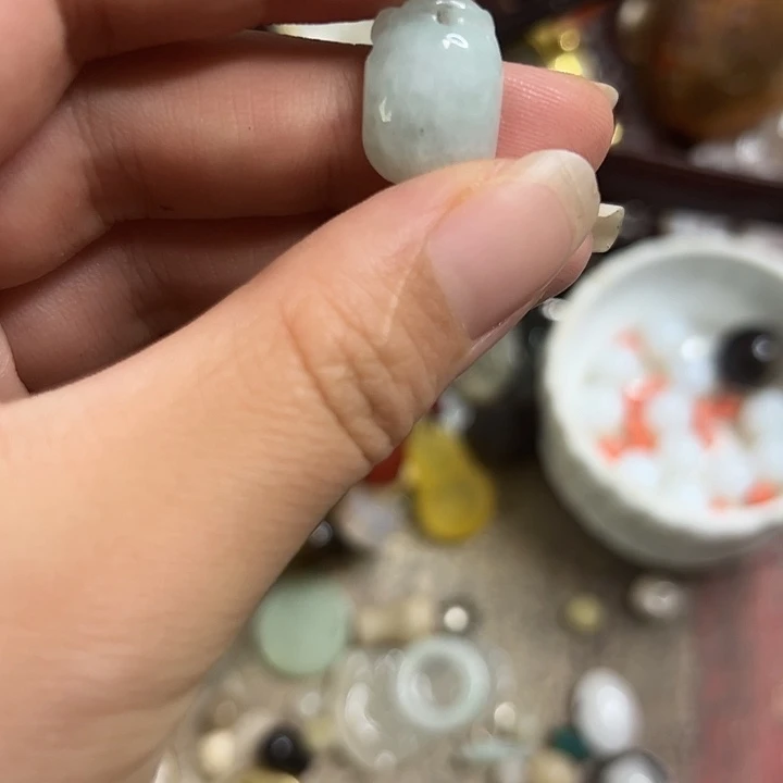 一***月扇子民俗文化的艺术品