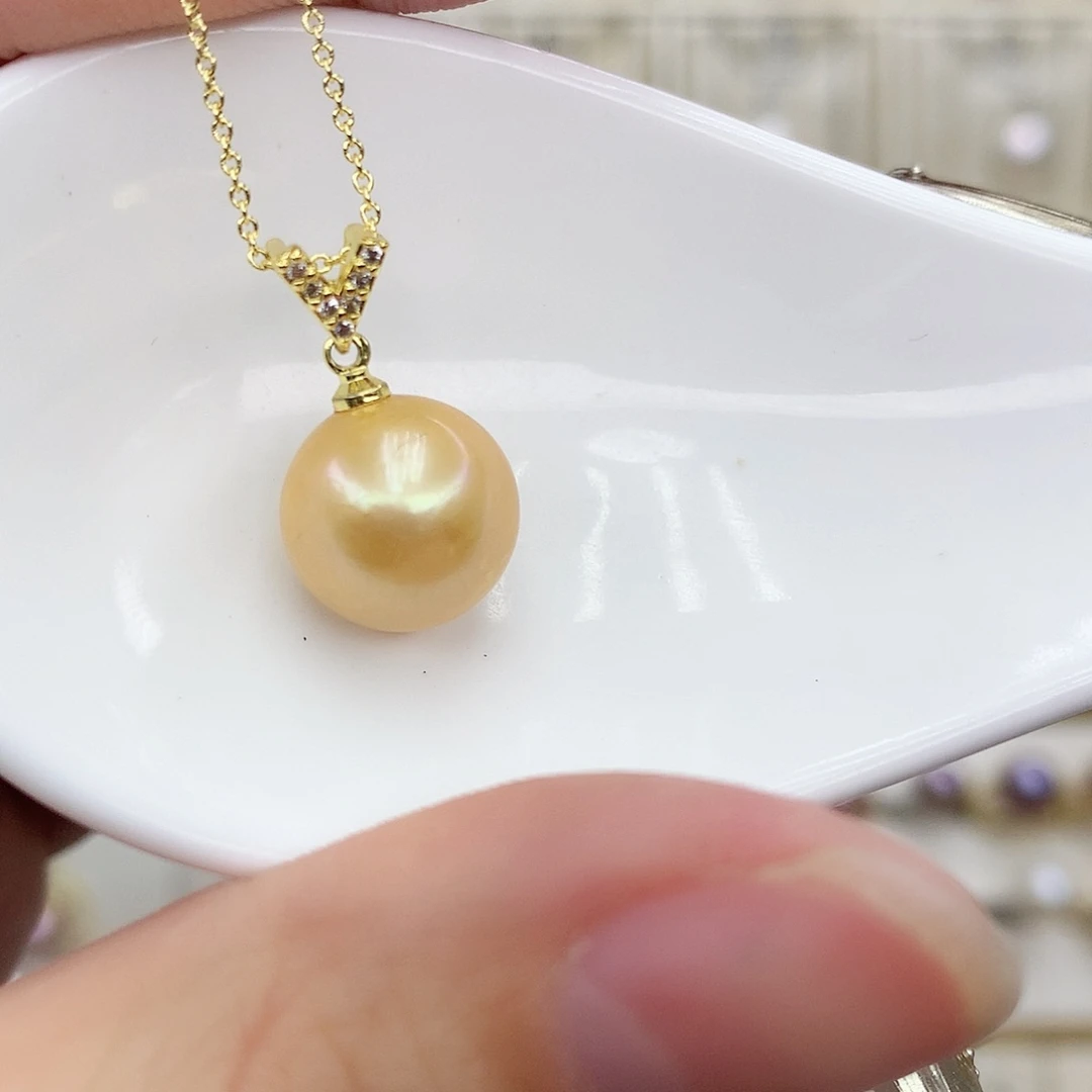 淡水珍珠颈饰合金