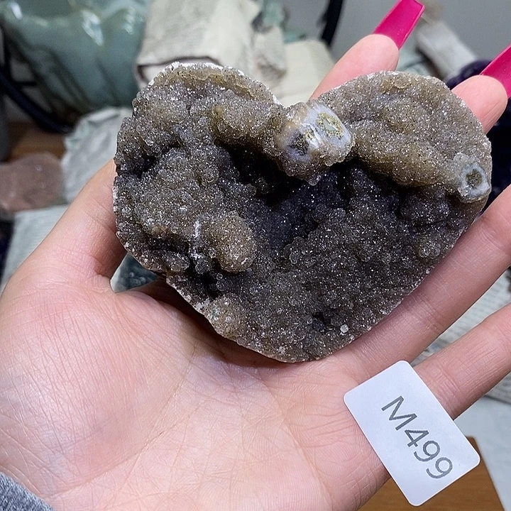 紫晶未镶嵌大型摆件（非配饰）