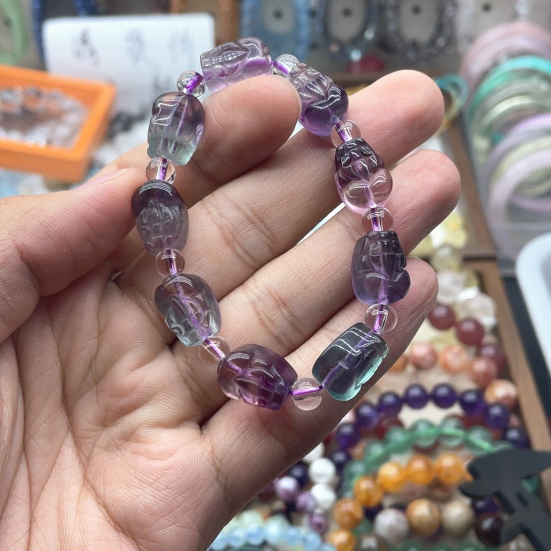 未镶嵌烟晶手链透体萤石貔貅