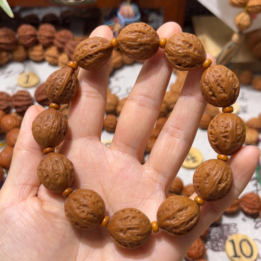 桃核吊坠小水滴手串