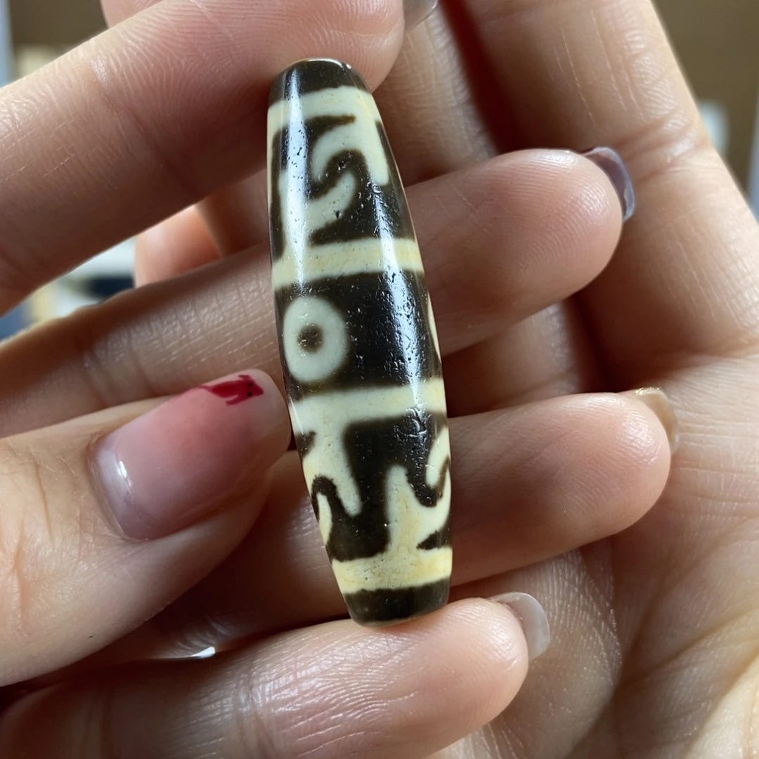 玛瑙/玉髓莲师三眼未镶嵌