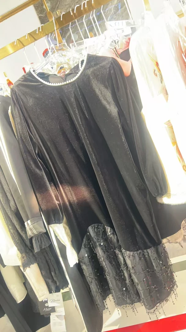 黑色边-拼接亮片网纱气质显贵黑色丝绒宽松长裙043-黑色边