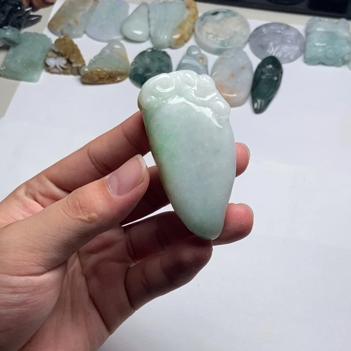 翡翠未镶嵌颈饰寿桃17