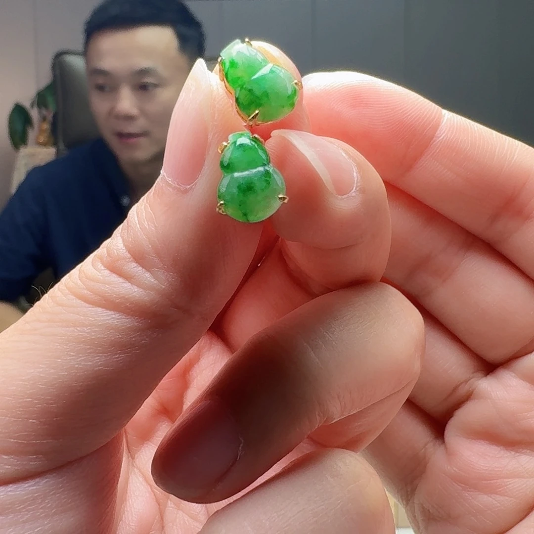 翡翠银S925镶嵌耳饰天然