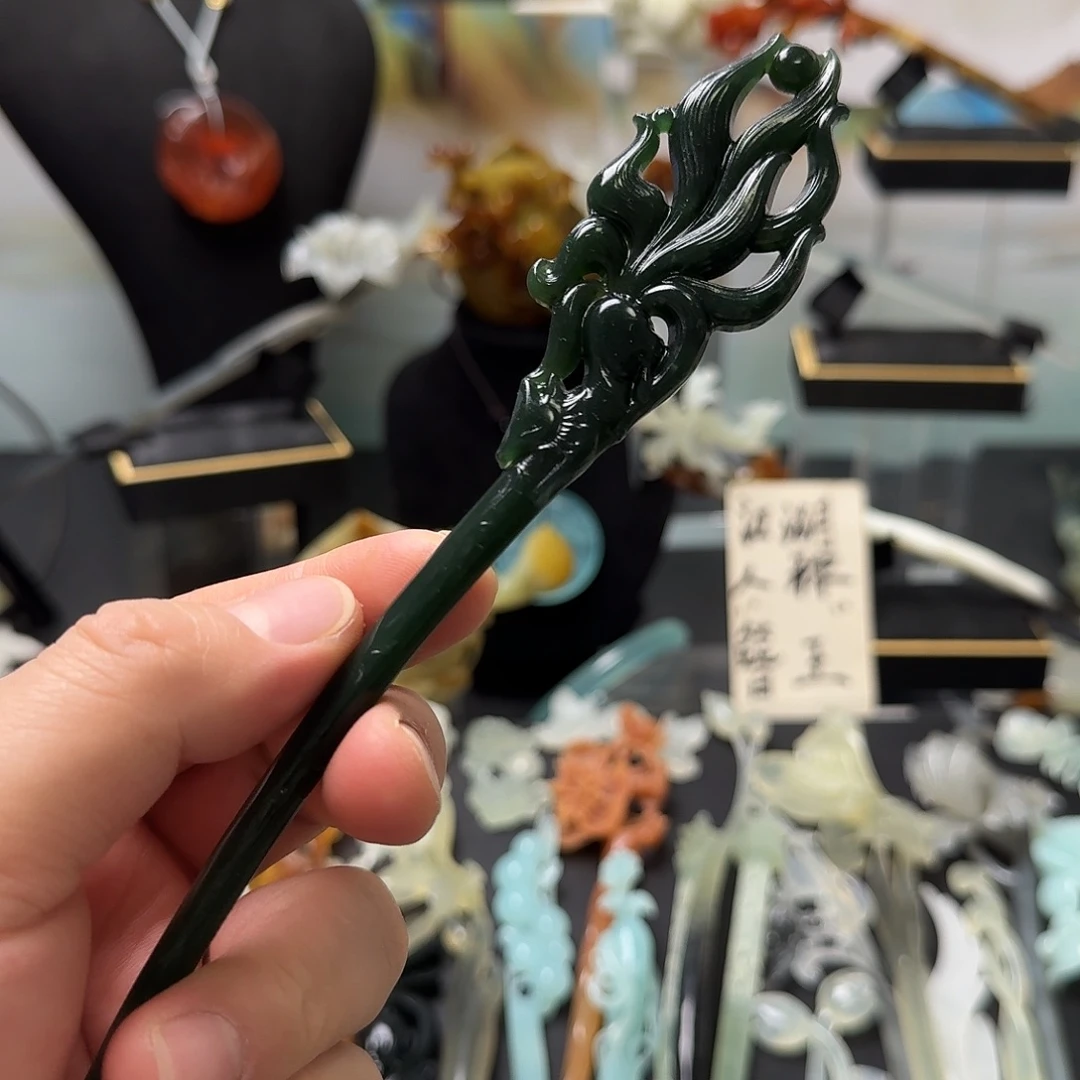 蛇纹石玉未镶嵌发饰