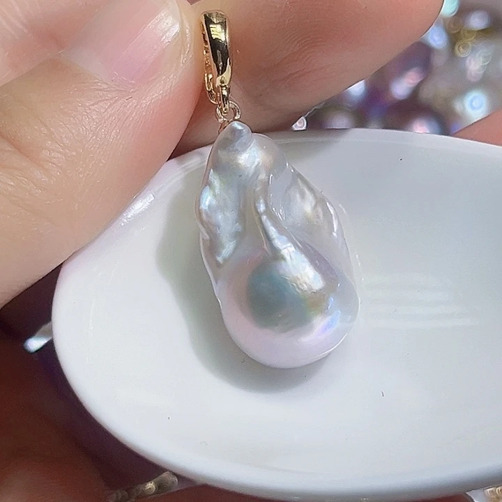 颈饰未镶嵌淡水珍珠