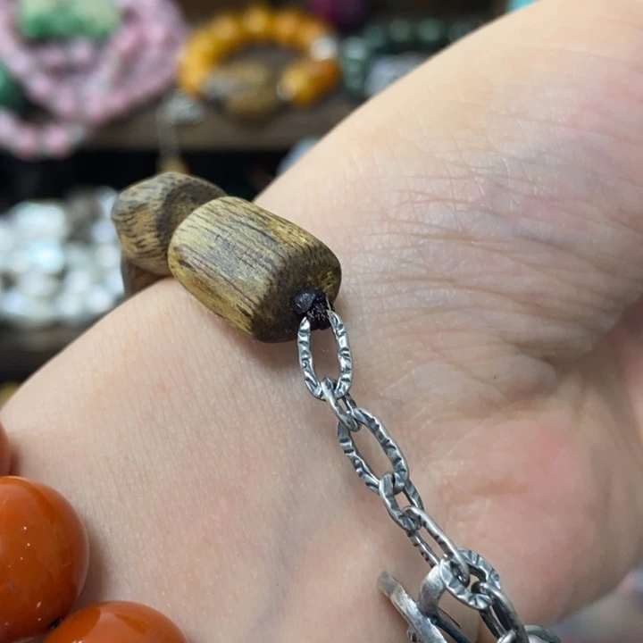 南红玛瑙颈饰未镶嵌小*包