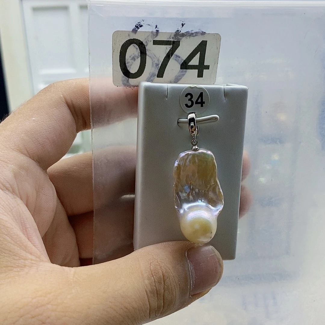 淡水珍珠颈饰合金