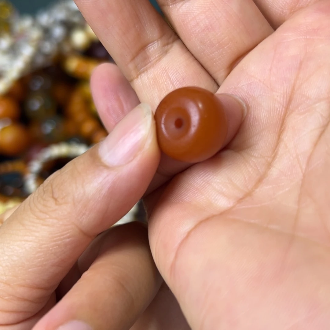 未镶嵌琥珀珠宝奇石217