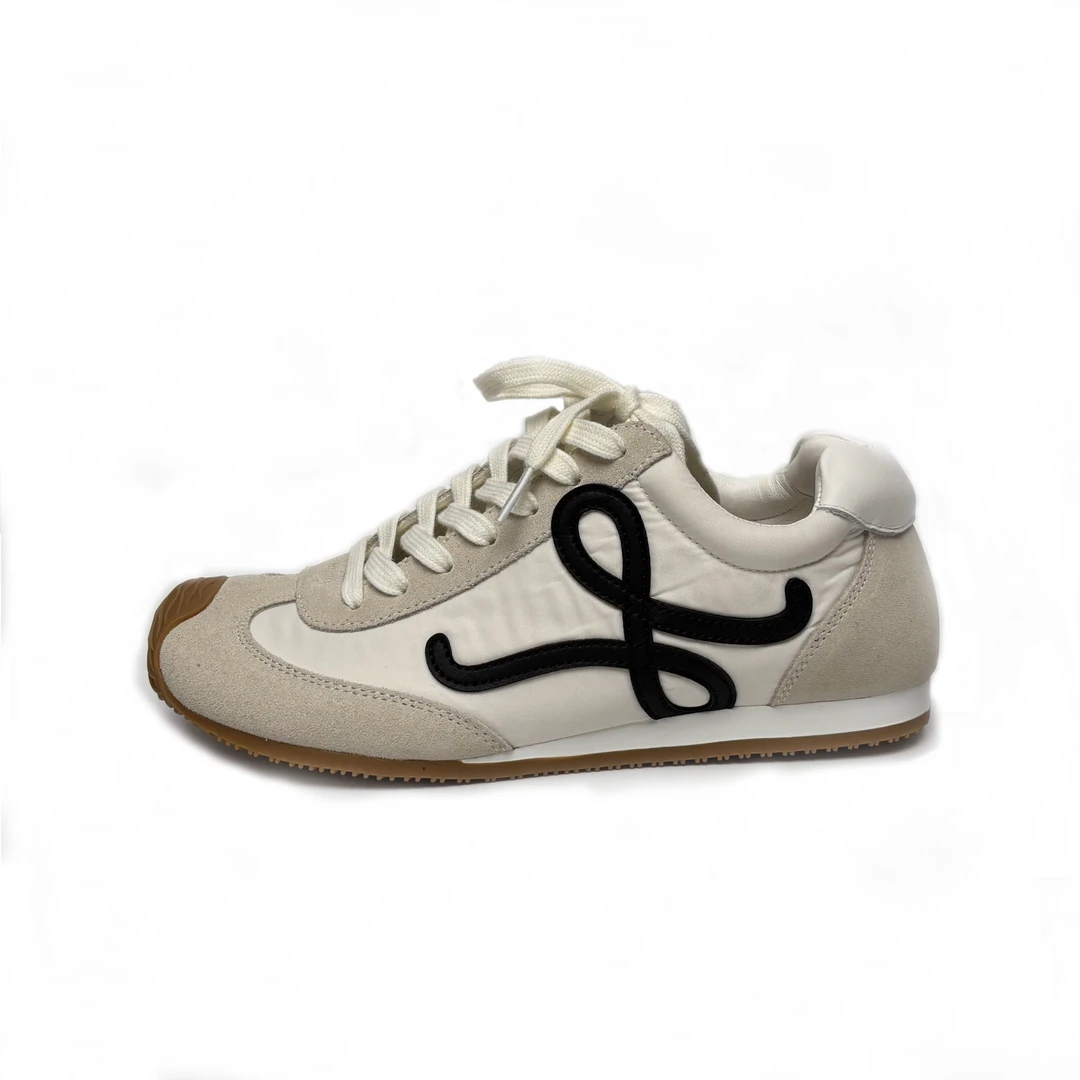 星期柒（D）2025复古板鞋爆款德训鞋休闲鞋时尚歪头鞋百搭白色潮流