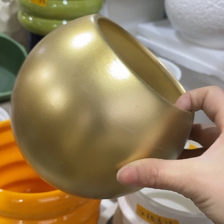 陶盆有孔 瑕疵针孔漏釉介意勿拍外高 13外口11