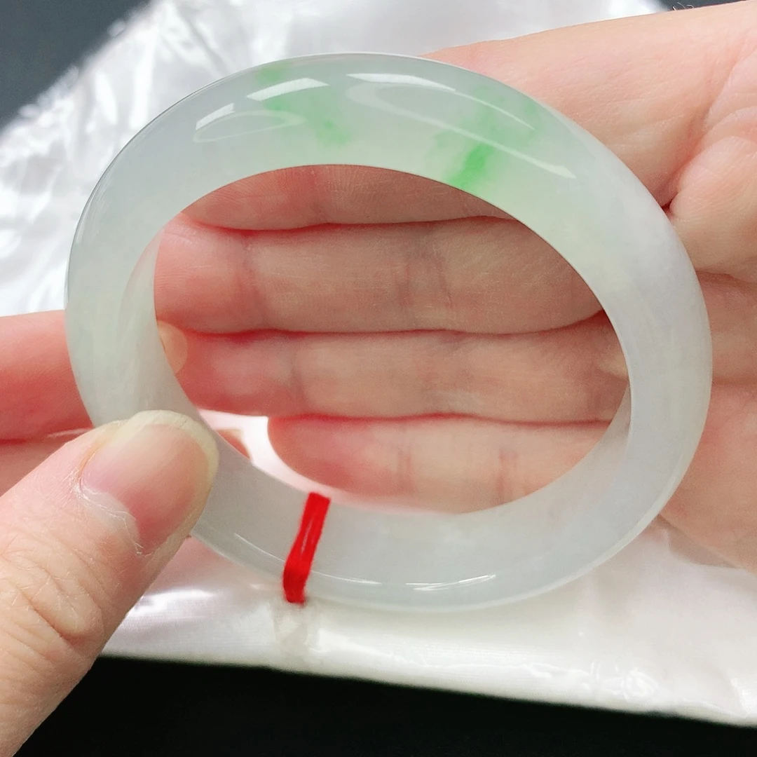 翡翠手镯未镶嵌缅甸天然A货翡翠