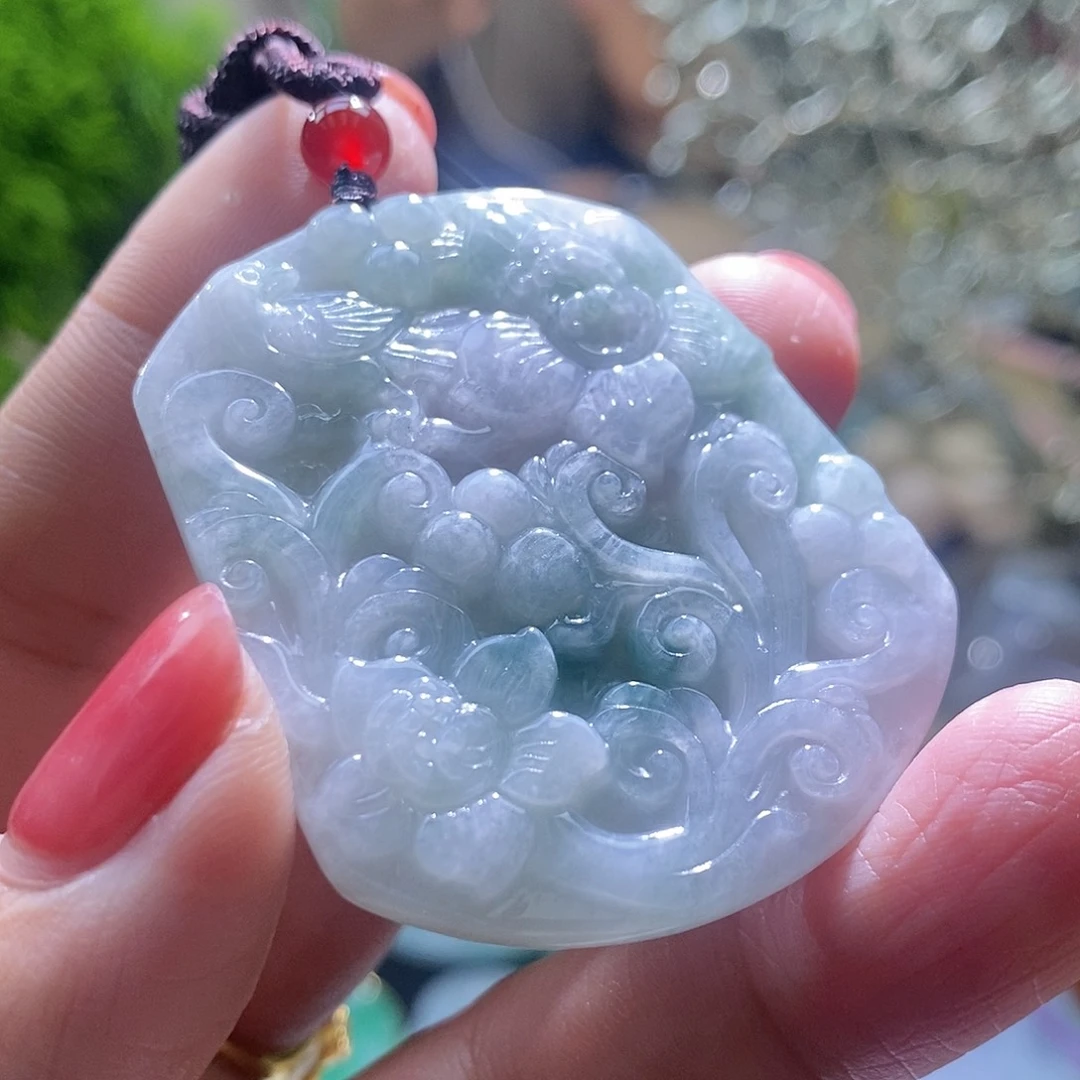 【闪购商品】翡翠未镶嵌颈饰喜上眉梢