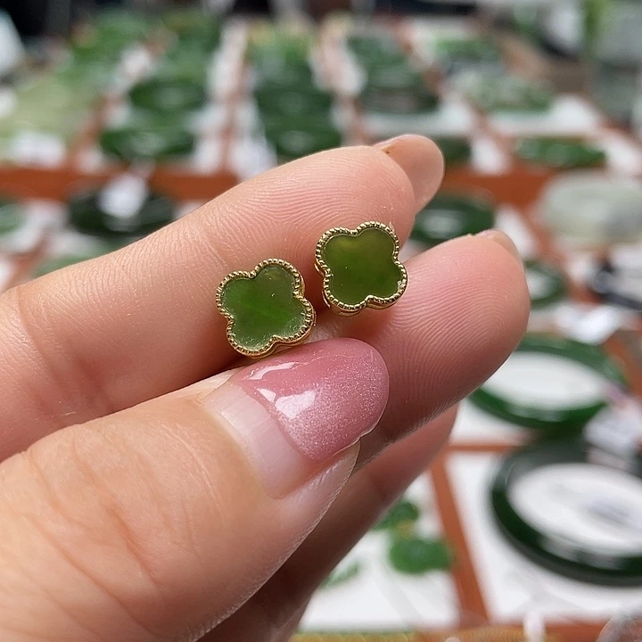银S925镶嵌和田玉（碧玉）耳饰