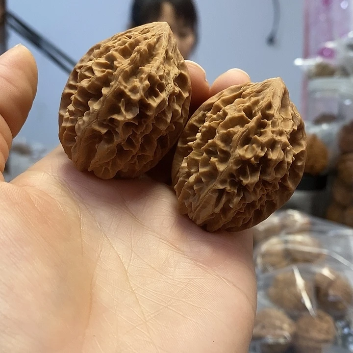 把件文玩核桃38老鼠修尖黄