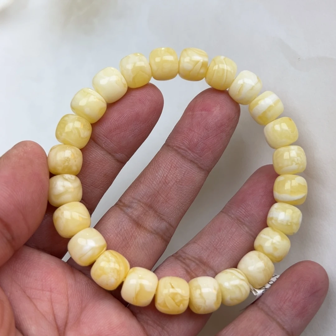 蜜蜡未镶嵌裸石10加14.13克