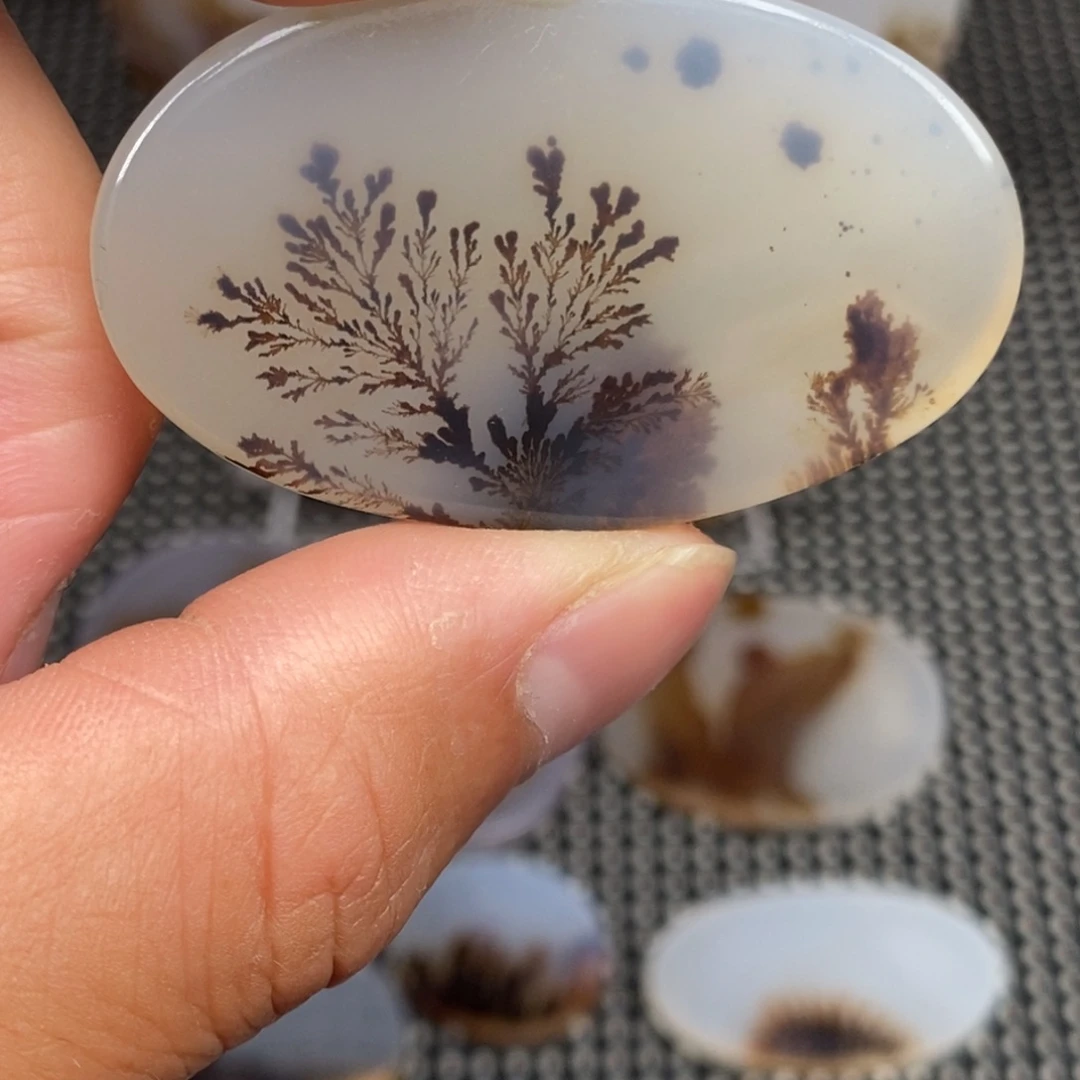 玛瑙/玉髓吊坠未镶嵌