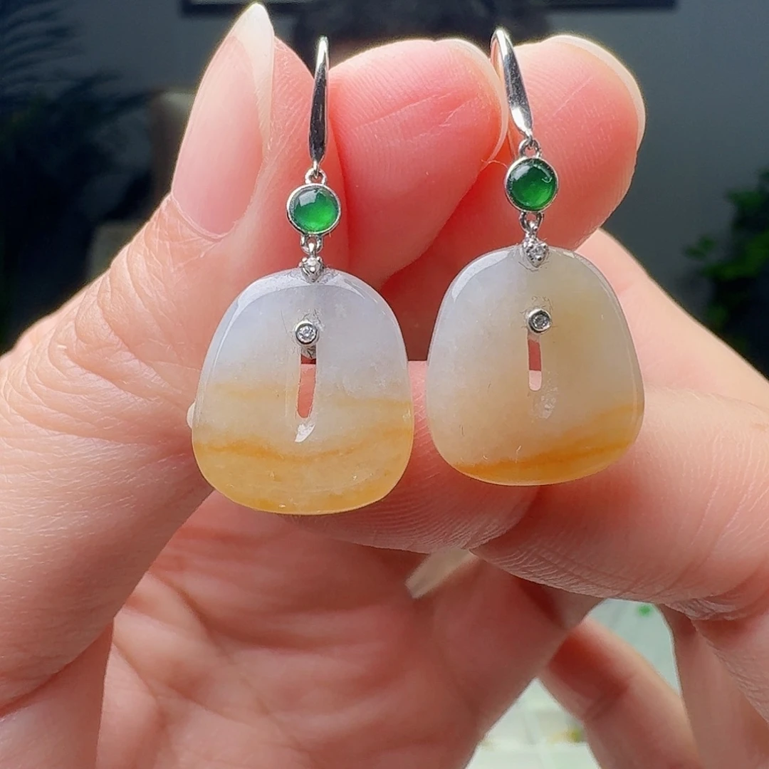 翡翠18K金镶嵌耳饰天然